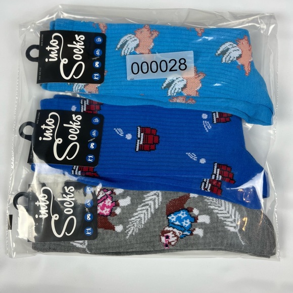 Bundle of 3 - NWT Men’s Into Socks - size 7-12 - Picture 3 of 3